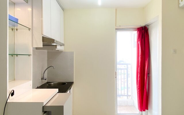 Comfort And Strategic Studio At Bassura City Apartment