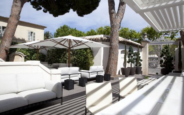 White 1921 Saint-Tropez
