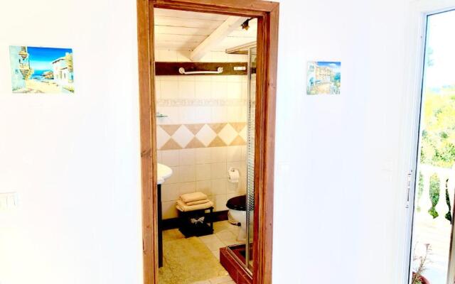 Ermones Odyssesas Bungalow