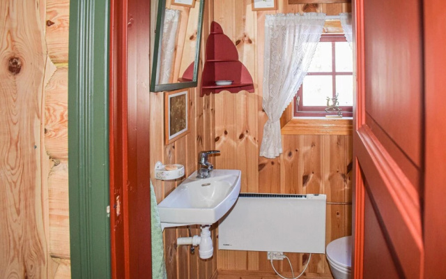 Amazing Home in Tunhovd With 3 Bedrooms