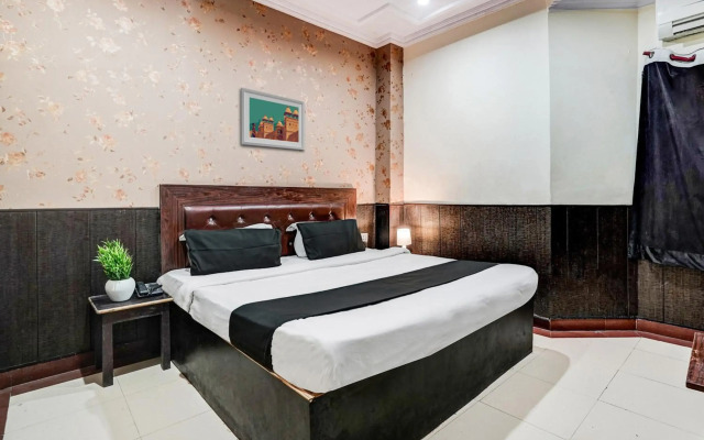 Flagship 92050 Oyo Flagship