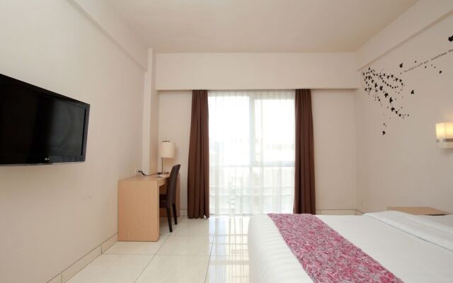 RedDoorz Near Lippo Mall Kuta