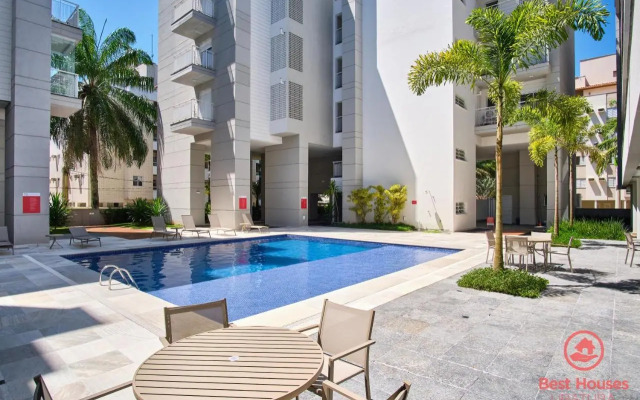 Bh40: Alto Padrão A 150 Metros Da Praia Grande!!!