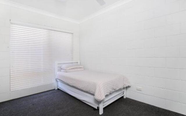 Booker Pde 34, Unit 2 - Pet Friendly -