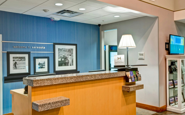 Hampton Inn & Suites Sarasota/Bradenton-Airport, FL
