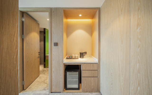 Holiday Inn Zhuhai City Center by IHG