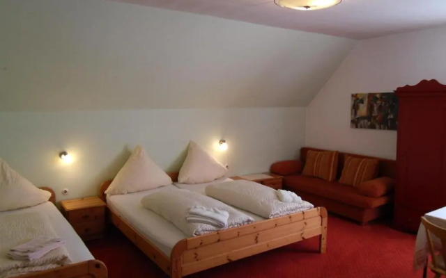 Hotel-Gasthof Zum Neubau