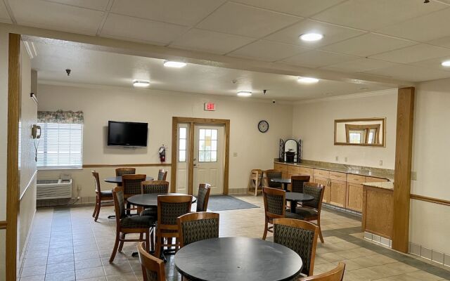 Express Inn & Suites