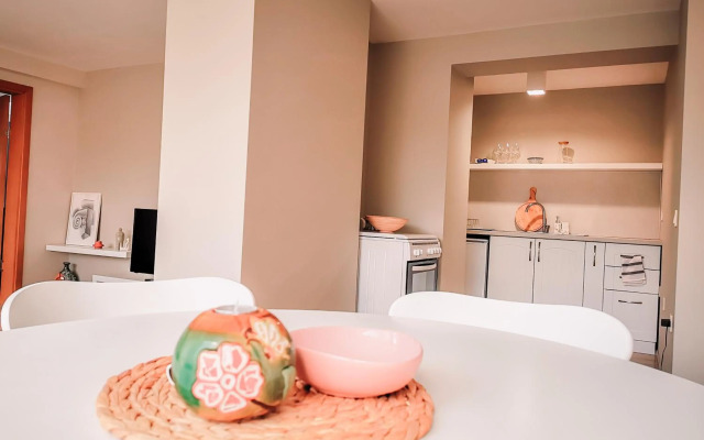 So Close Kapana - 2 Rooms Central Apartments