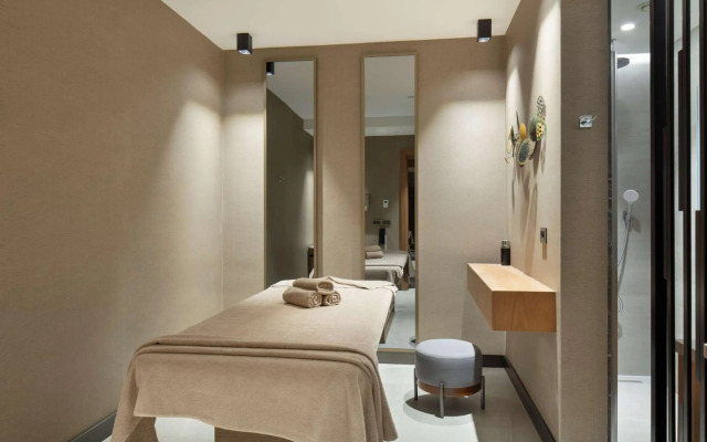 Doubletree By Hilton Canakkale