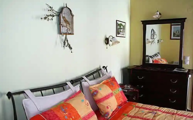 Nikolas Guesthouse