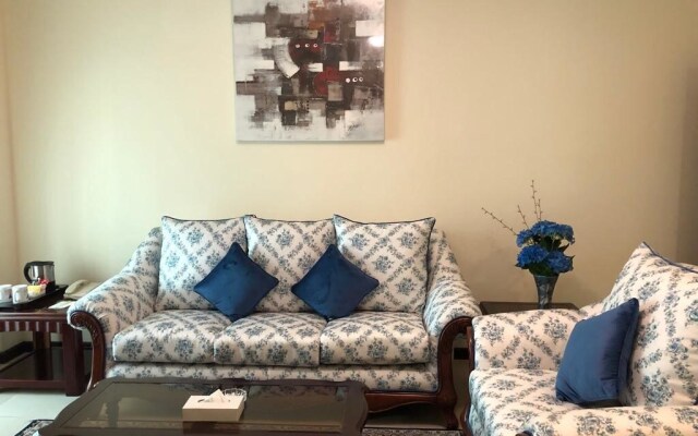 Pars International Hotel