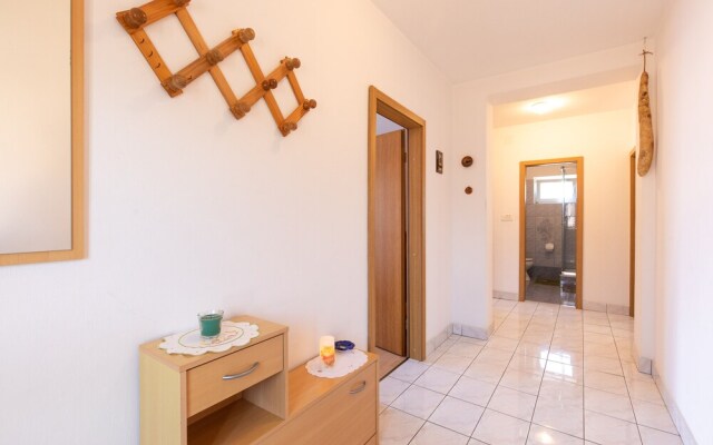 2-bedroom Krk Apartment - Near Krk Beaches & Town!