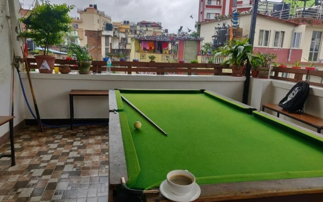 Hotel Yog - Hostel