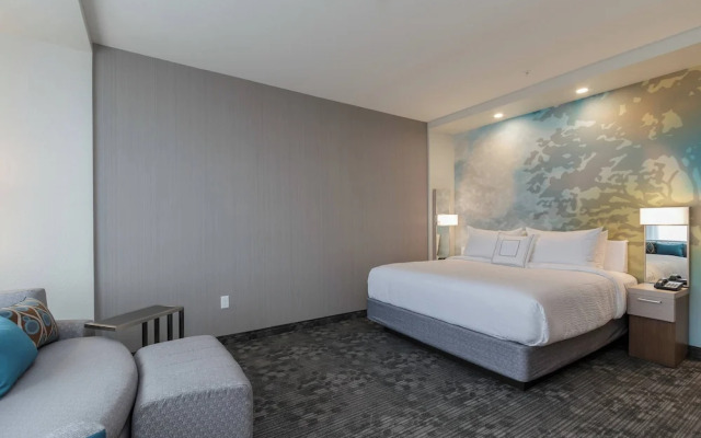 Courtyard South Bend Downtown