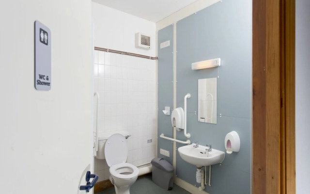 YHA Medway - Hostel