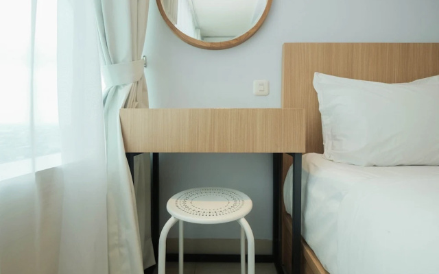 Modern and Spacious Studio Grand Kamala Lagoon Apartment – Guest Rooms – Bekasi