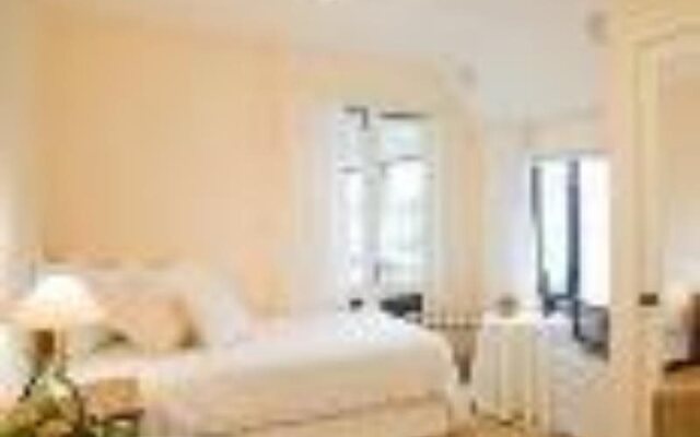 Admirals Landing Bed & Breakfast