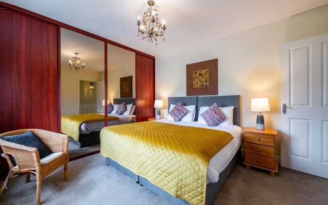 Foley's Guesthouse & Self Catering Holiday Homes