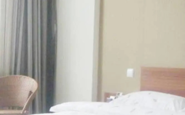 Ziyu Jinghua Business Hotel