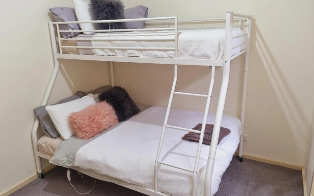 Victor Central Cottage Perfect Location – Guest Rooms – Victor Harbor