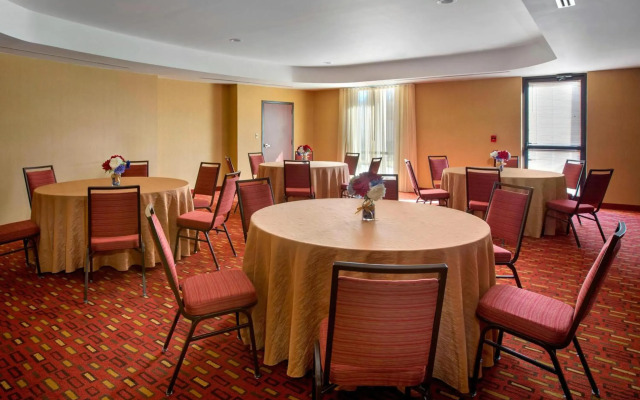 Courtyard by Marriott Paramus