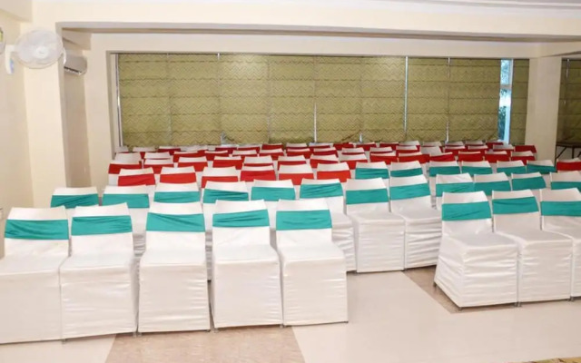 Hotel Nand Residency