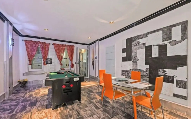 Stylish 4 Bedroom Home Near Philadelphia