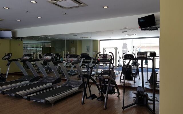 Times Apartment Suites at Times Square