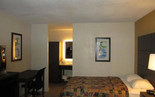 Motel 6 Charlotte, NC - Northlake