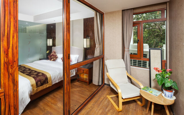 Guilin Elephant Trunk Hill Hotel