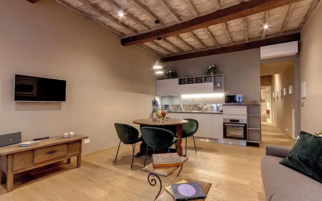 Mamo Florence - Santa Croce Loft Apartment