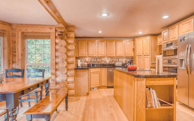 Forest View Lodge