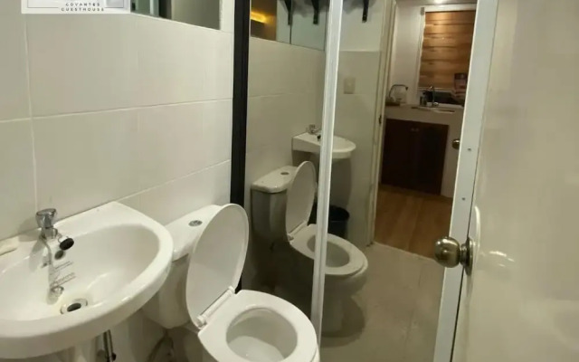 Govantes Guesthouse Loft Units