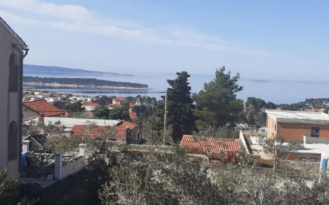 Nada- sea View - A1 - Ljubičasti