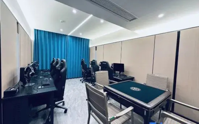 Xihua Dream-chasing E-sports Apartment