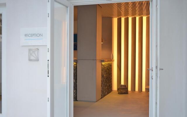 Relux Ios Hotel