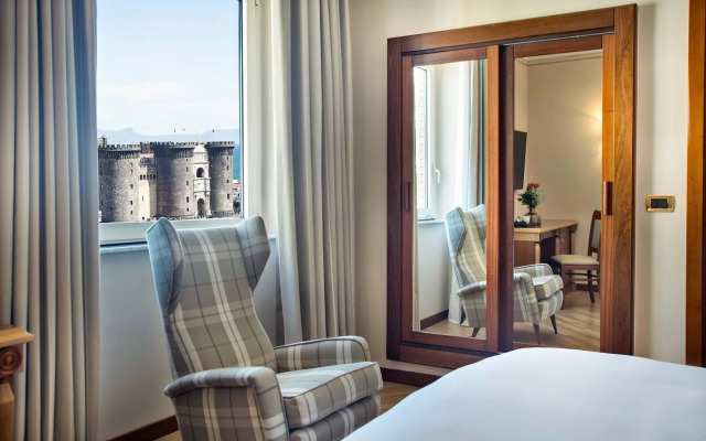 Renaissance Naples Hotel Mediterraneo