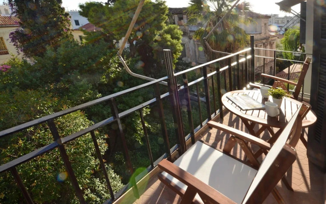 Plaka Apartment in Athens