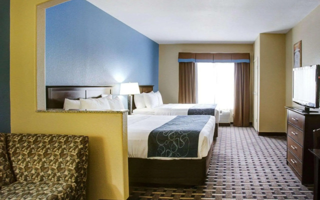 Comfort Suites