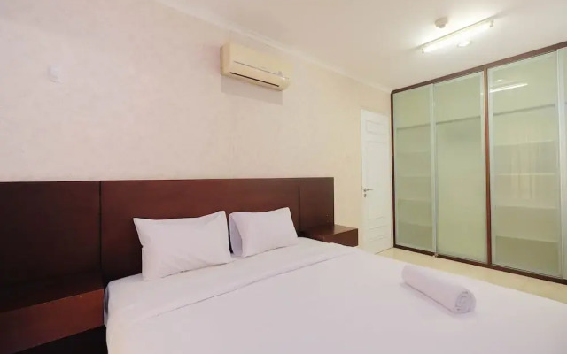 Nice and Homey 2BR Apartment at FX Residence