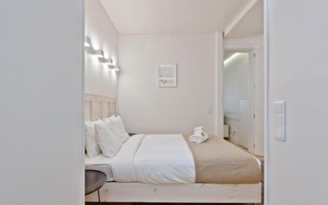 Bmyguest - Exclusive Downtown Apartment