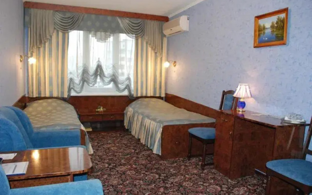 Mir Hotel