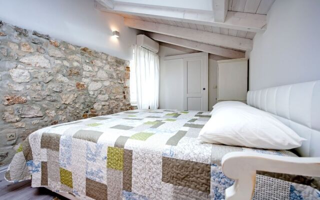 Apartment and Studio CA 3 VIE