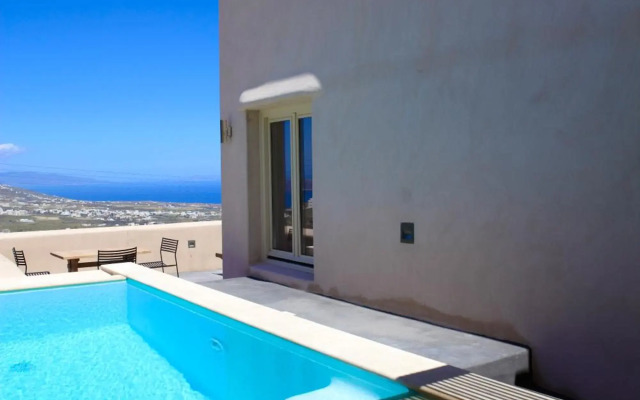 Voreina Gallery Suites