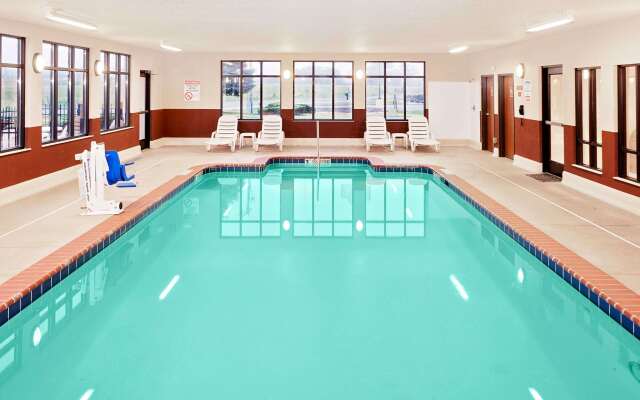 Baymont by Wyndham St. Joseph/Stevensville
