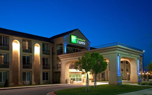 Holiday Inn Express Lancaster, an IHG Hotel