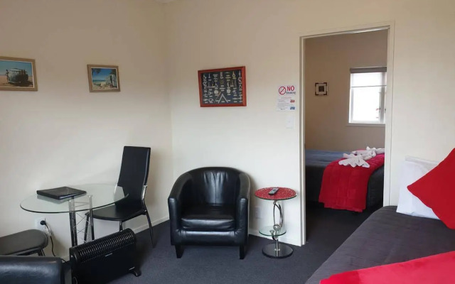Barrington Motel