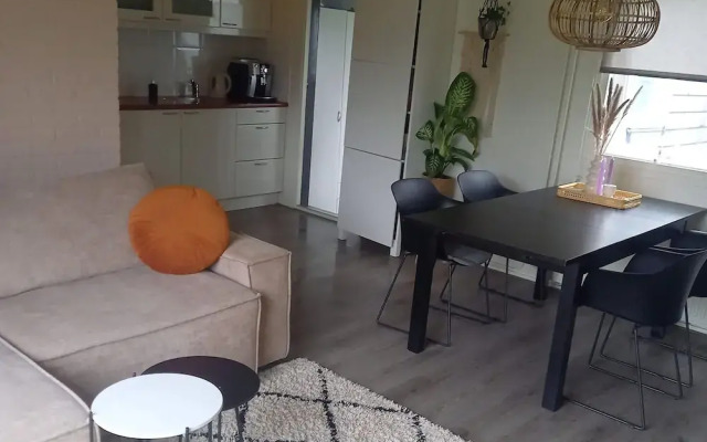 Holiday Home With Garden Near Watersports