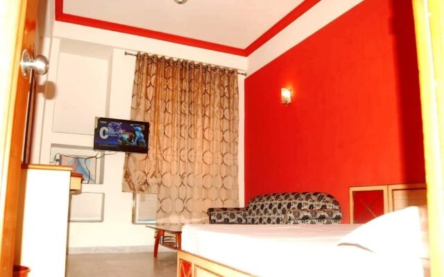 Hotel Indore Palace